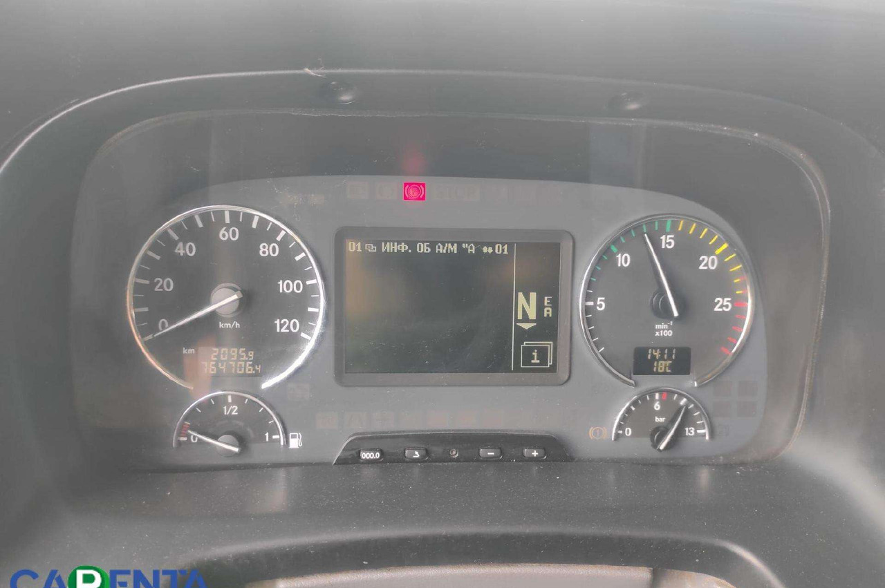Refrigerator truck Mercedes-Benz ACTROS 1832: picture 10