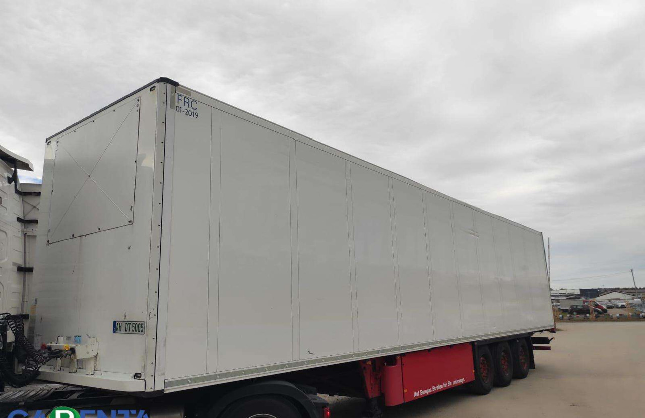 Schmitz SCB S3B - Refrigerator semi-trailer: picture 1 Schmitz SCB S3B - Refrigerator semi-trailer: picture 1