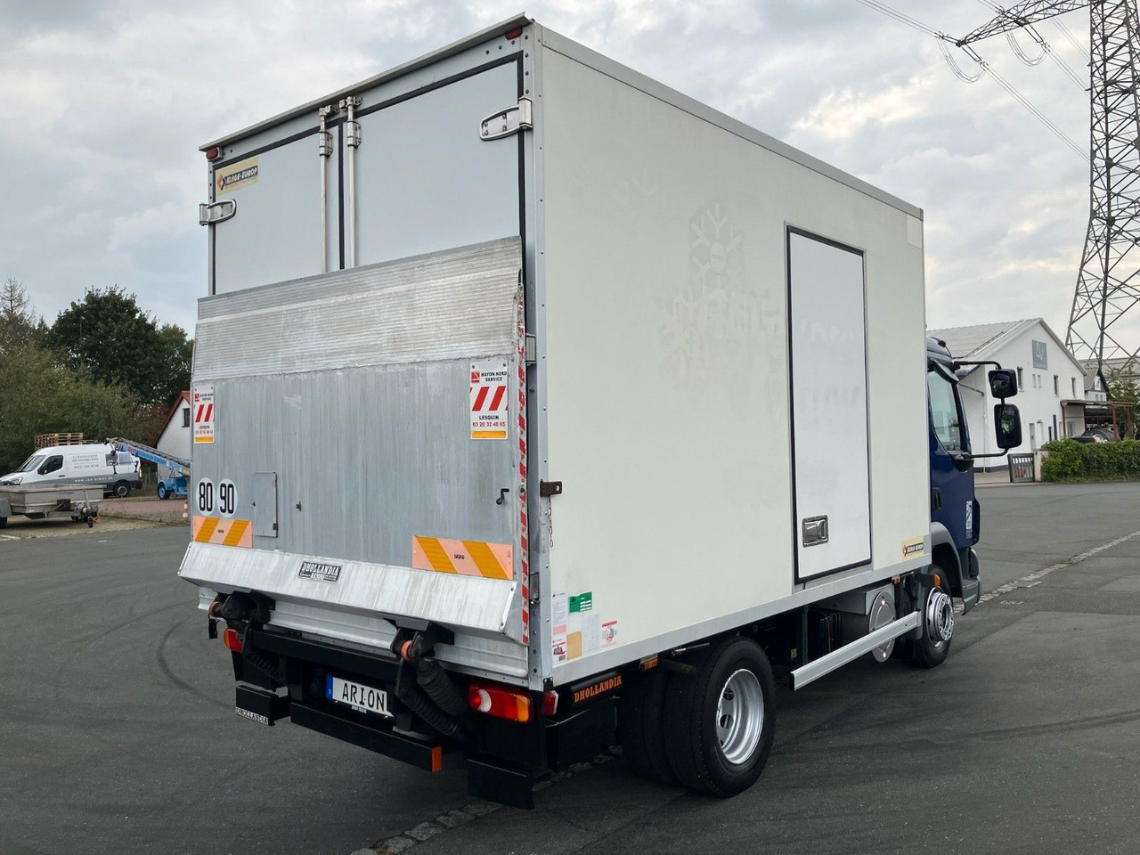 DAF FA LF45 Kühlkoffer/CARRIER/Xarios600/LBW/AC/EU5 DAF FA LF45 Kühlkoffer/CARRIER/Xarios600/LBW/AC/EU5 - Refrigerator truck: picture 4 DAF FA LF45 Kühlkoffer/CARRIER/Xarios600/LBW/AC/EU5 DAF FA LF45 Kühlkoffer/CARRIER/Xarios600/LBW/AC/EU5 - Refrigerator truck: picture 4