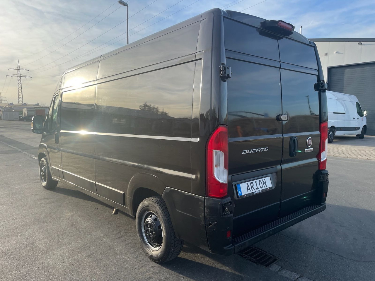 Fiat Ducato 33 130 L3H2 Kastenwagen/AC/Kamera/EU6 - Small van: picture 4 Fiat Ducato 33 130 L3H2 Kastenwagen/AC/Kamera/EU6 - Small van: picture 4