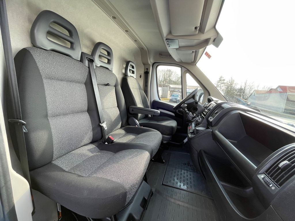 Lease a Fiat Ducato  35 140 CNG 3,0l/L2H2/Kasten/AC/NAV/Eu6d  Fiat Ducato  35 140 CNG 3,0l/L2H2/Kasten/AC/NAV/Eu6d: picture 12