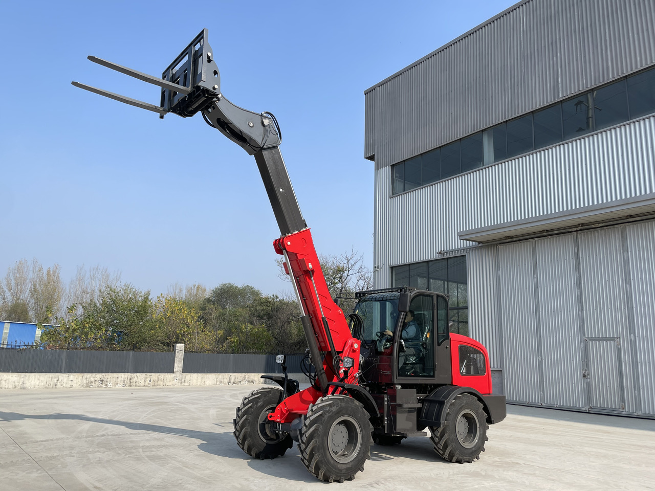 JIELI JL25T I am looking for a distributor:) - Telescopic wheel loader: picture 2 JIELI JL25T I am looking for a distributor:) - Telescopic wheel loader: picture 2