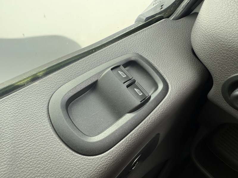 Box van Ford Transit 350 2.0 TDCI 130PK L3H1 Airco Cruise Control Achterdeuren Koffer Bakwagen Meubelbak: picture 19 Box van Ford Transit 350 2.0 TDCI 130PK L3H1 Airco Cruise Control Achterdeuren Koffer Bakwagen Meubelbak: picture 19