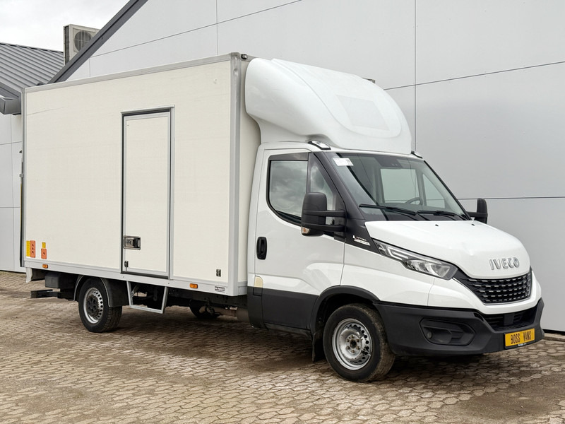Iveco Daily 35S18 3.0 Laadklep Automaat LED Climate Control Adaptieve Cruise Control Standkachel Camera Navigatie - Box van: picture 4 Iveco Daily 35S18 3.0 Laadklep Automaat LED Climate Control Adaptieve Cruise Control Standkachel Camera Navigatie - Box van: picture 4