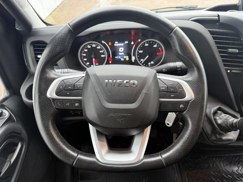 Lease a Iveco Daily Daily 70C18 3.0 *Service bus / Inbouw* LED Climate Control Cruise Control Tachograaf Standkachel Trekhaak Camera Stoelverwarming Iveco Daily Daily 70C18 3.0 *Service bus / Inbouw* LED Climate Control Cruise Control Tachograaf Standkachel Trekhaak Camera Stoelverwarming: picture 18