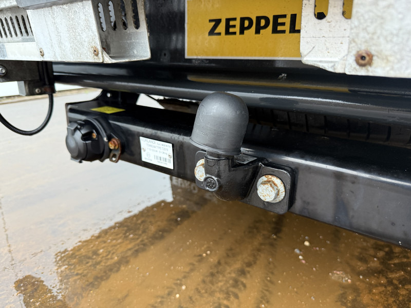 Lease a Iveco Daily Daily 70C18 3.0 *Service bus / Inbouw* LED Climate Control Cruise Control Tachograaf Standkachel Trekhaak Camera Stoelverwarming Iveco Daily Daily 70C18 3.0 *Service bus / Inbouw* LED Climate Control Cruise Control Tachograaf Standkachel Trekhaak Camera Stoelverwarming: picture 17