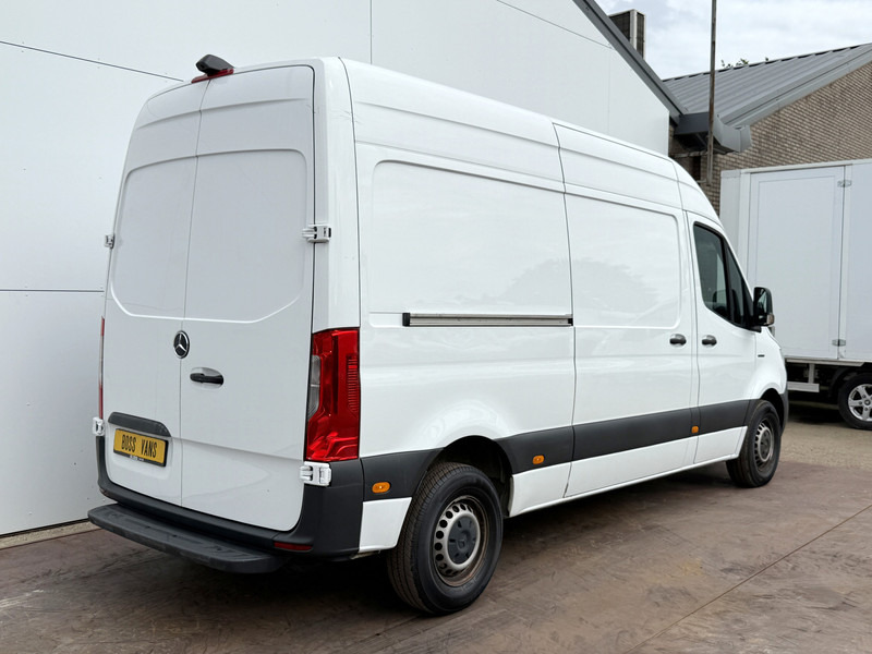Mercedes-Benz eSprinter 312 - Binnenkort verwacht! L2H2 100% Elektrisch 55kWh 168km WLTP 80kw Snelladen Climate Control Camera Stoelverwarming - Panel van, Electric van: picture 3 Mercedes-Benz eSprinter 312 - Binnenkort verwacht! L2H2 100% Elektrisch 55kWh 168km WLTP 80kw Snelladen Climate Control Camera Stoelverwarming - Panel van, Electric van: picture 3
