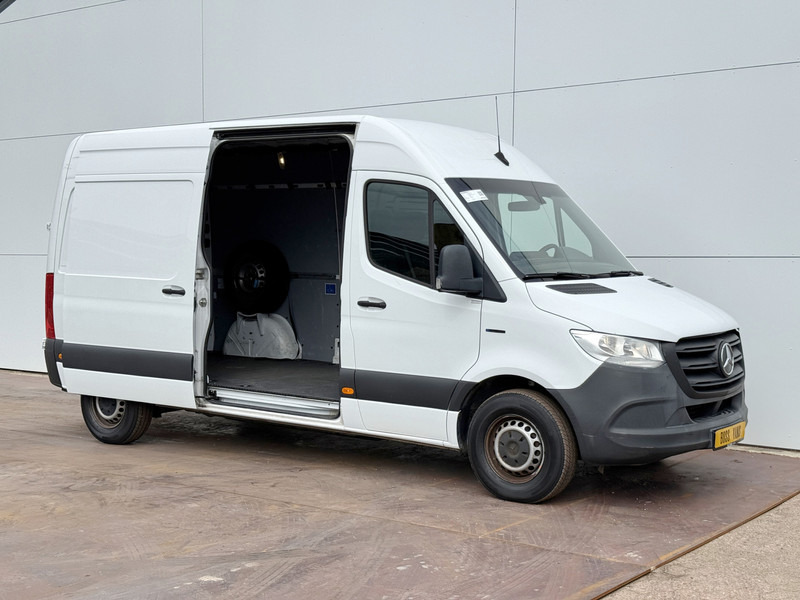 Panel van, Electric van Mercedes-Benz eSprinter 312 L2H2 Elektrisch 41kWh 120km WLTP Climate Control Camera Stoelverwarming: picture 5