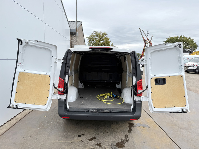 Small van, Electric van Mercedes-Benz eVito 112 66 kWh Elektrisch 66kWh 280km WLTP Snelladen Climate Control Cruise Control Camera Parkeersensoren voor achter Stoelverwarming: picture 10