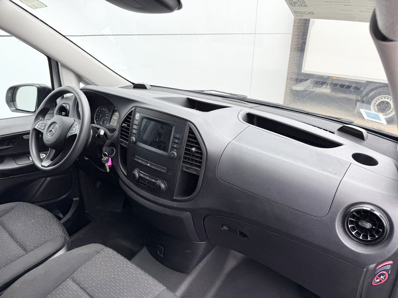 Small van, Electric van Mercedes-Benz eVito 112 66 kWh Elektrisch 66kWh 280km WLTP Snelladen Climate Control Cruise Control Camera Parkeersensoren voor achter Stoelverwarming: picture 8