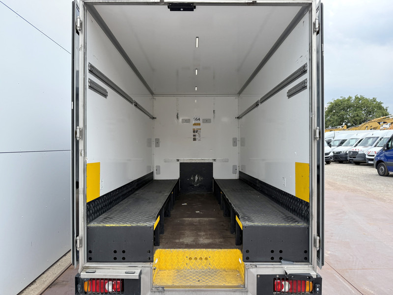 Box van Renault Master Plancher T35 2.3 dCi 150pk Luchtvering Airco Cruise Control Plancher Foodtruck Meubelbak Paardenwagen: picture 10