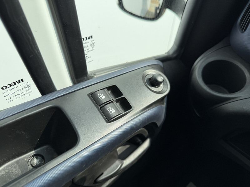 Tractor unit Iveco Daily 40C16 Automaat BE-Trekker BE Trekker BE Combi B-E Dubbellucht Airco Cruise: picture 20