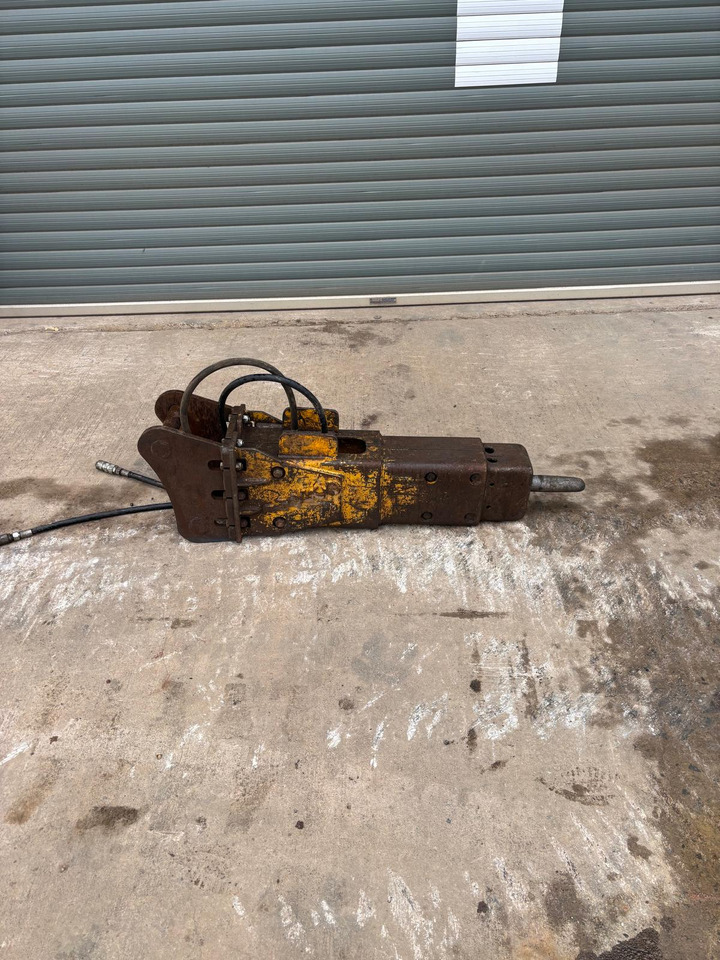 Indeco Breaker - Attachment for Construction machinery: picture 4 Indeco Breaker - Attachment for Construction machinery: picture 4