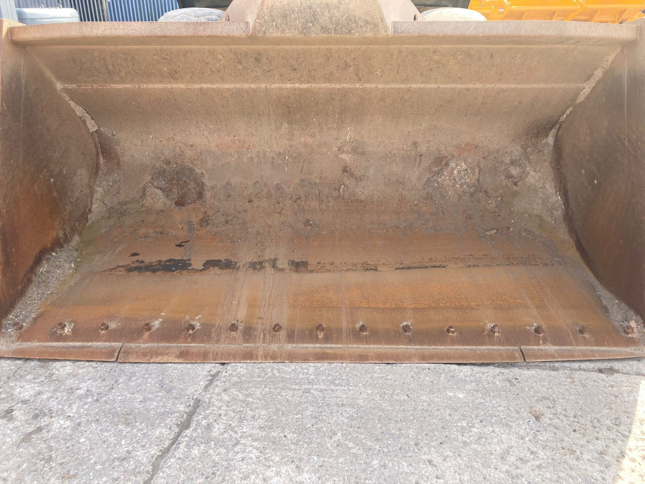 Wheel loader Bell L2106E: picture 9