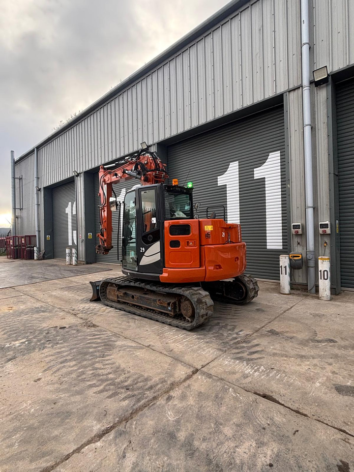 Hitachi ZX85USBR-6 2PB - Mini excavator: picture 3 Hitachi ZX85USBR-6 2PB - Mini excavator: picture 3