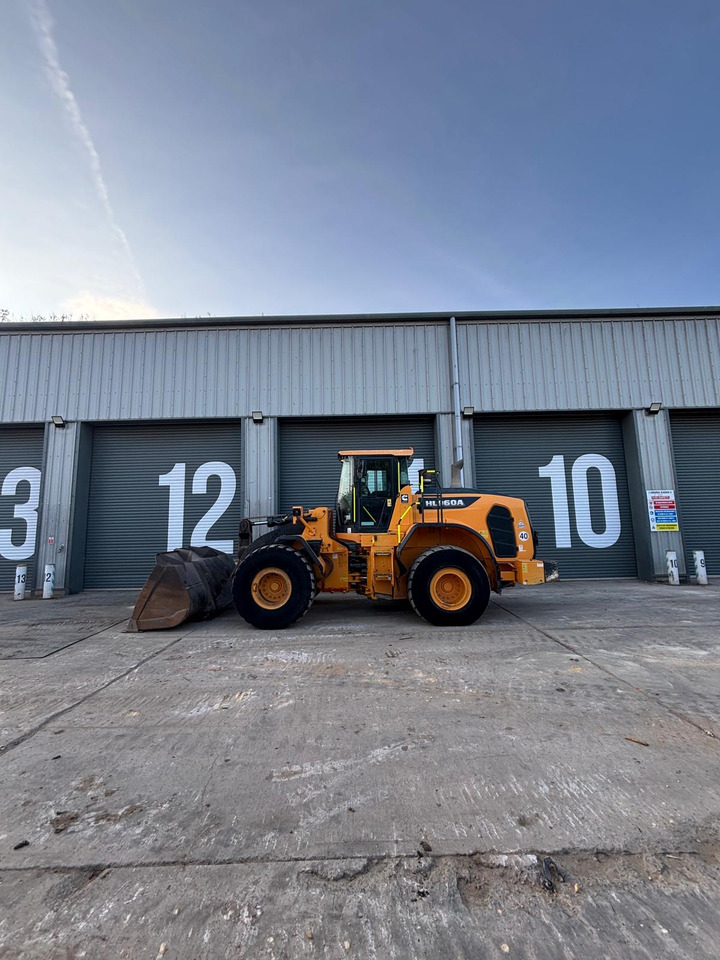 Hyundai HL960A - Wheel loader: picture 2 Hyundai HL960A - Wheel loader: picture 2