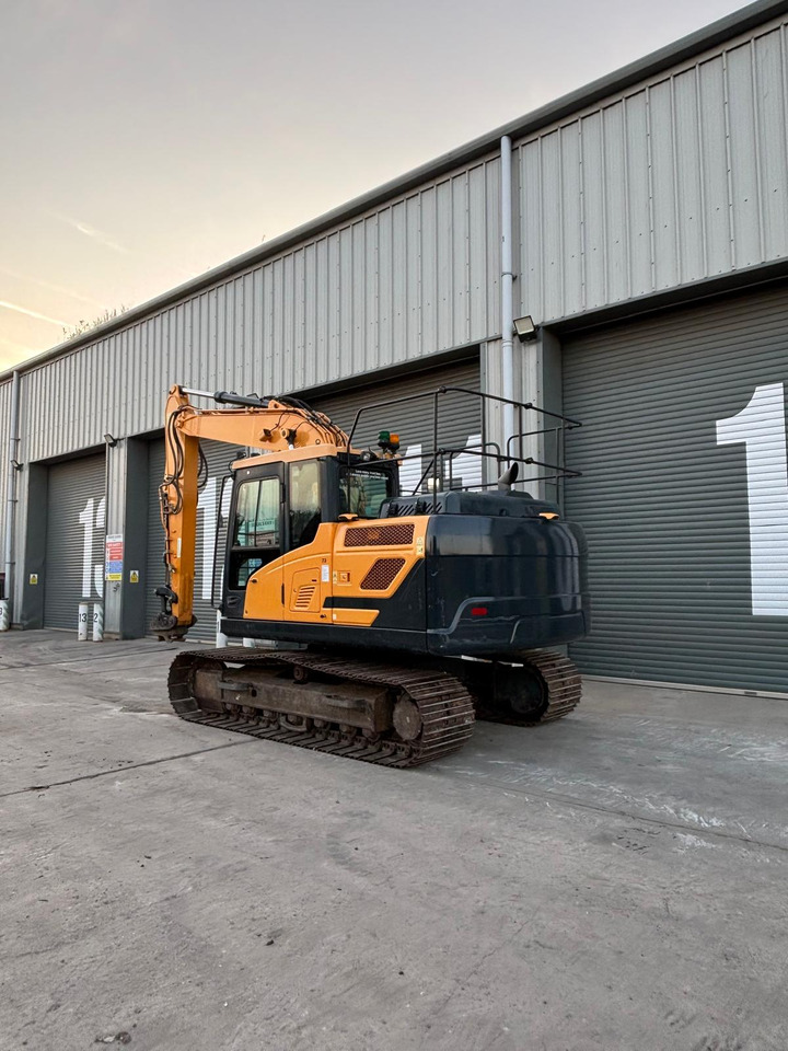 Hyundai HX140L - Crawler excavator: picture 3 Hyundai HX140L - Crawler excavator: picture 3