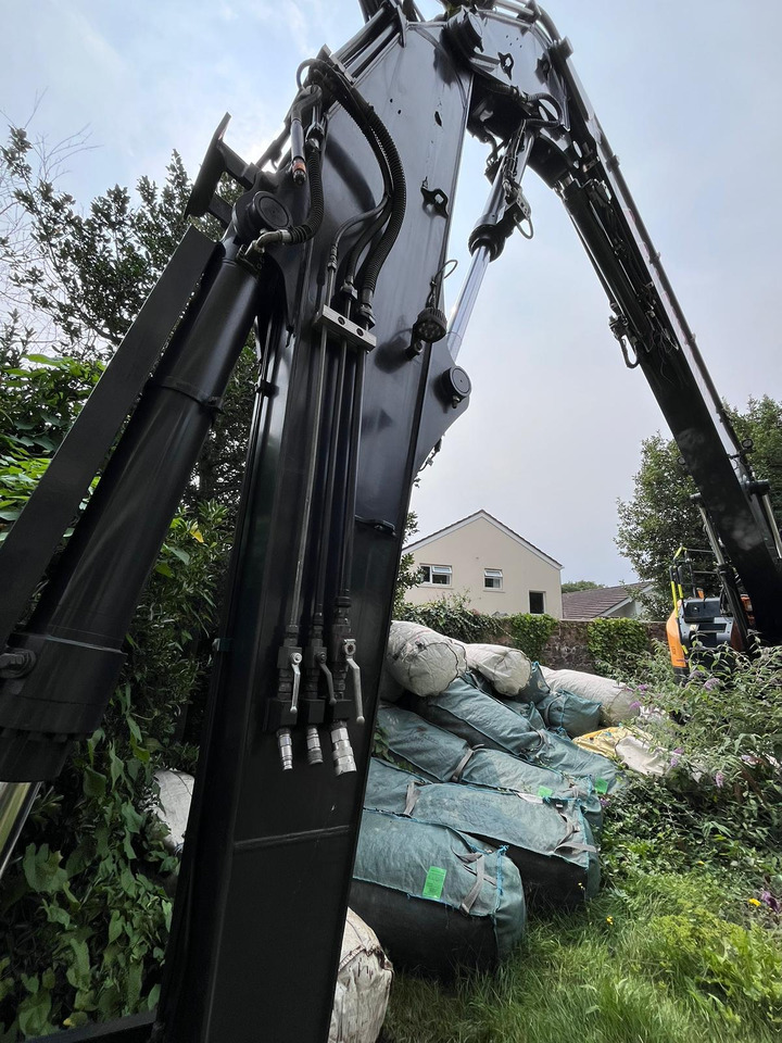 Lease a  Hyundai HX235 LCR DZ 15M High Reach Hyundai HX235 LCR DZ 15M High Reach: picture 9