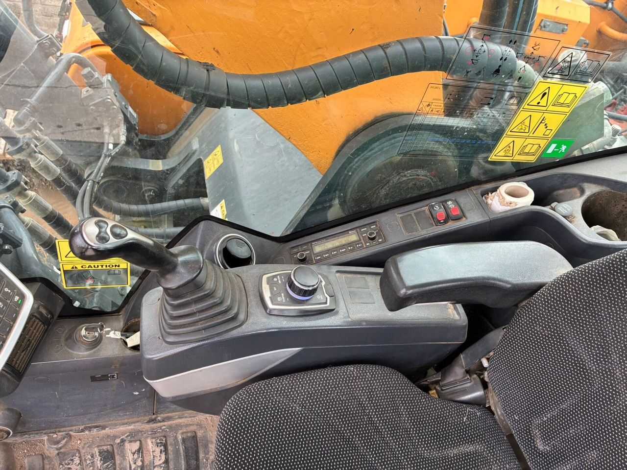 Crawler excavator Hyundai HX380: picture 19