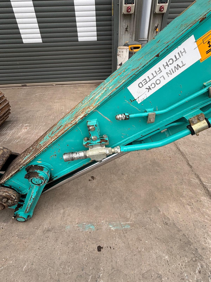 Crawler excavator Kobelco SK140SRLC-5: picture 8