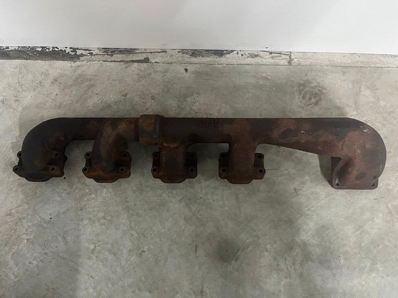 Liebherr A974 / P974 / R942 / R944 / R974 - A 974 / P 974 / R 942 / R 944 / R 974 - Engine and parts: picture 1 Liebherr A974 / P974 / R942 / R944 / R974 - A 974 / P 974 / R 942 / R 944 / R 974 - Engine and parts: picture 1