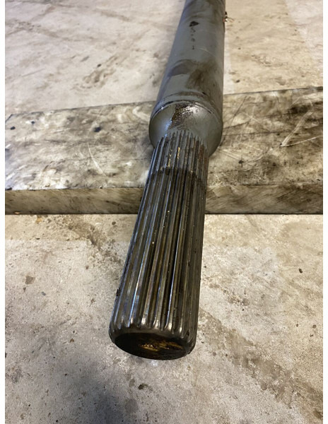 Liebherr Cardanaxle A934C - Drive shaft: picture 2 Liebherr Cardanaxle A934C - Drive shaft: picture 2