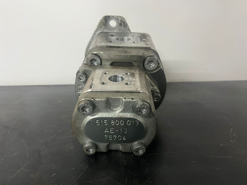 Liebherr Hydraulic pump 1515800013 10675877 Bosch - Hydraulic pump: picture 2 Liebherr Hydraulic pump 1515800013 10675877 Bosch - Hydraulic pump: picture 2