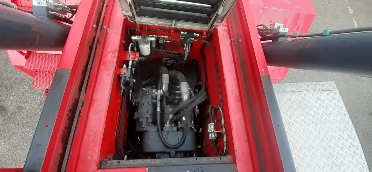 CVS FERRARI F478.6S - Reach stacker: picture 4 CVS FERRARI F478.6S - Reach stacker: picture 4