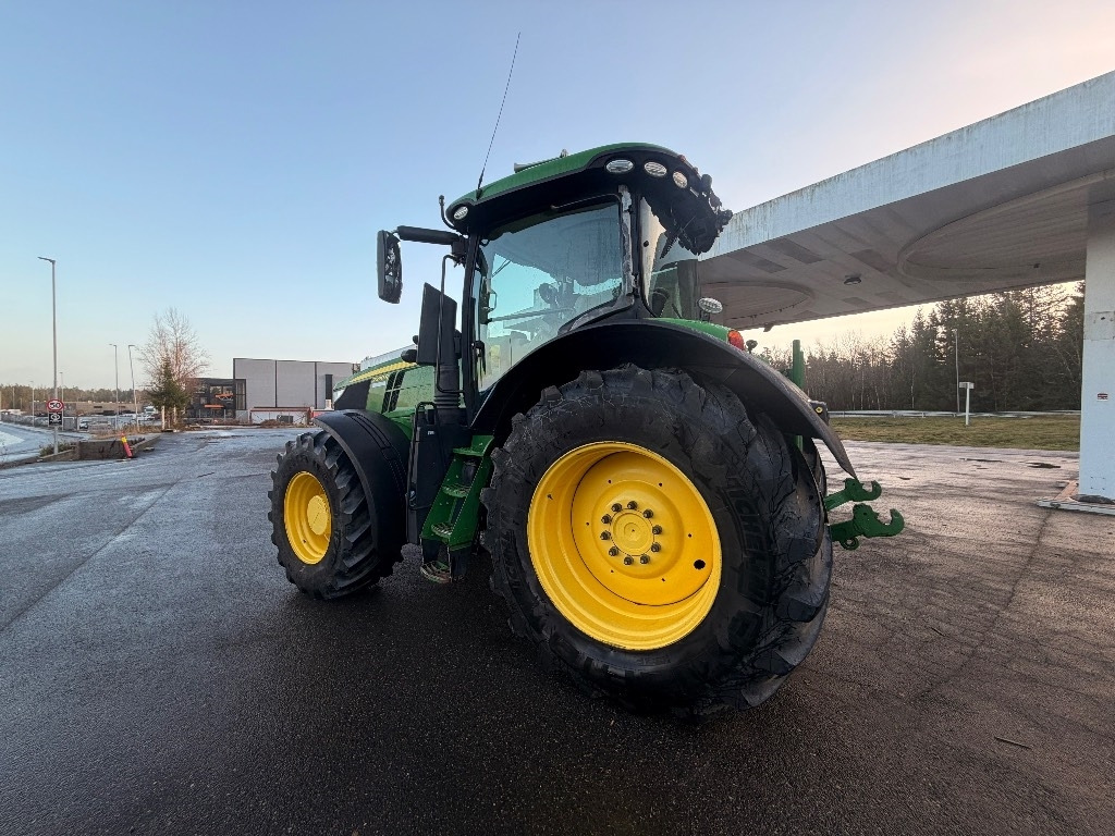 Lease a John Deere 7290 R  John Deere 7290 R: picture 16