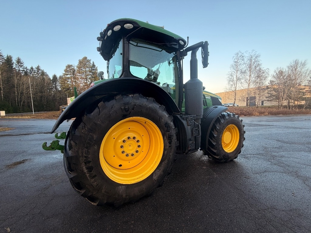 Lease a John Deere 7290 R  John Deere 7290 R: picture 12