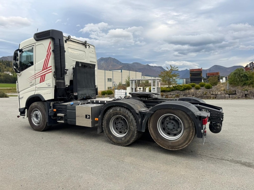 Volvo FH540 6 X 4 - Tractor unit: picture 4 Volvo FH540 6 X 4 - Tractor unit: picture 4