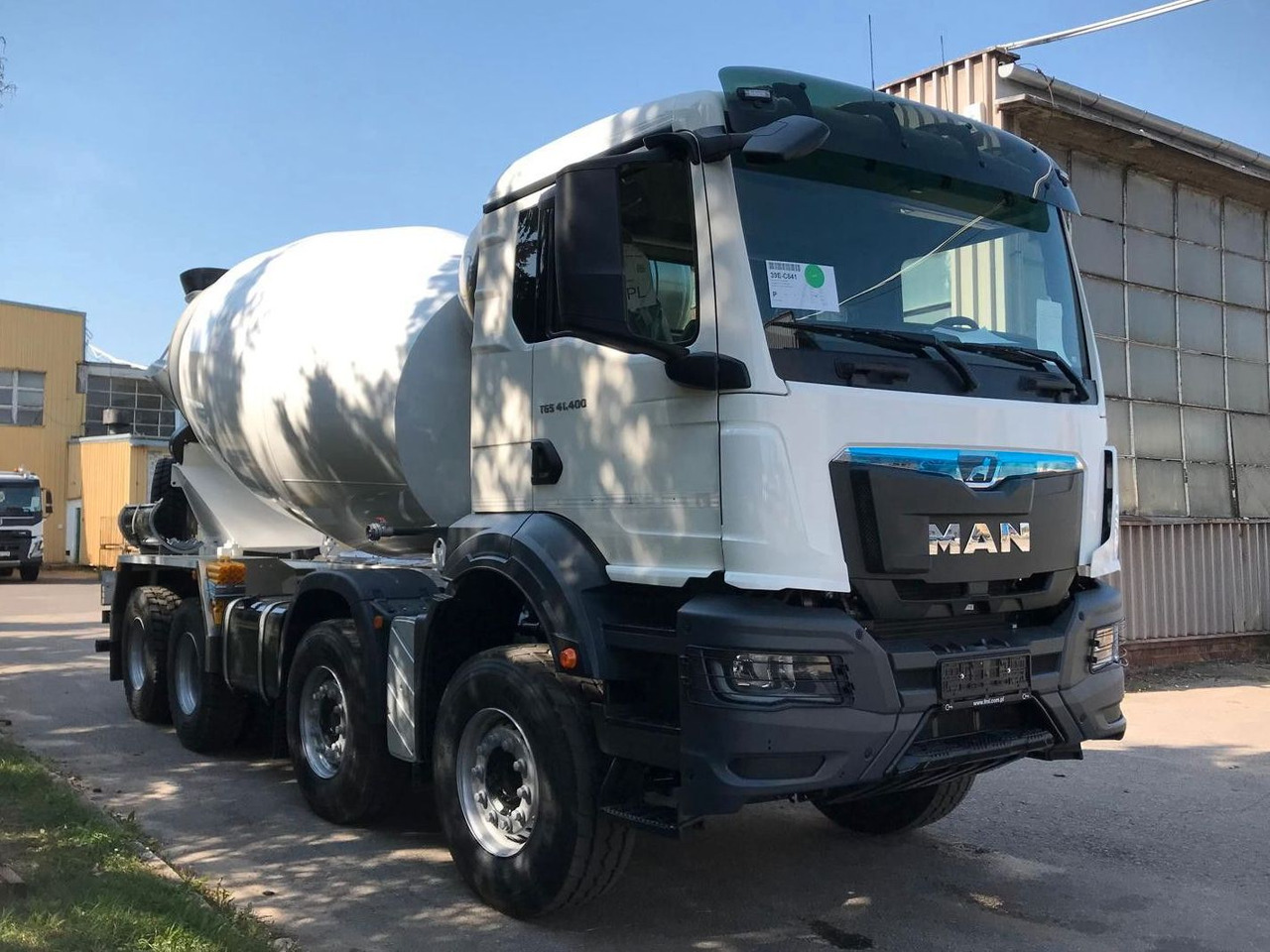 MAN TGS 41.400 EURO 2 FML 10 M3 - Concrete mixer truck: picture 1 MAN TGS 41.400 EURO 2 FML 10 M3 - Concrete mixer truck: picture 1