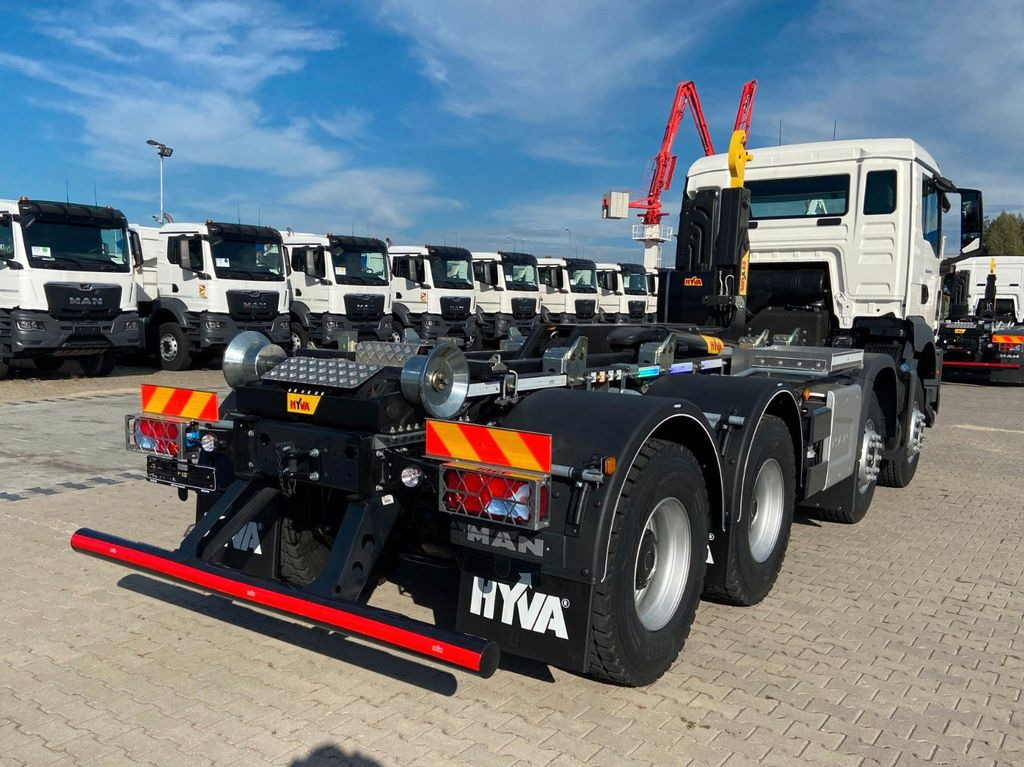 MAN TGS 41.440 8X4 HYVA 26-60-SKZ - Hook lift truck: picture 5 MAN TGS 41.440 8X4 HYVA 26-60-SKZ - Hook lift truck: picture 5