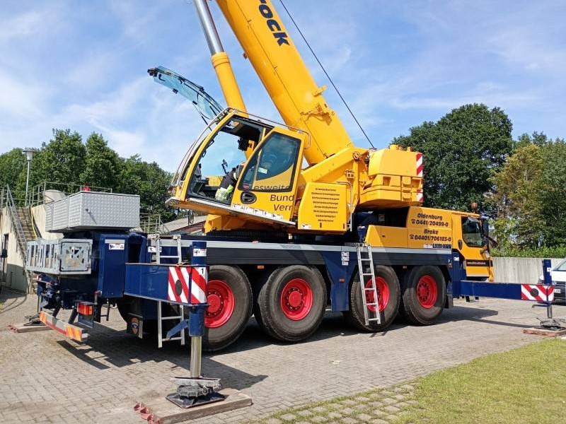 Liebherr LTM 1070-4.2 - All terrain crane: picture 4 Liebherr LTM 1070-4.2 - All terrain crane: picture 4