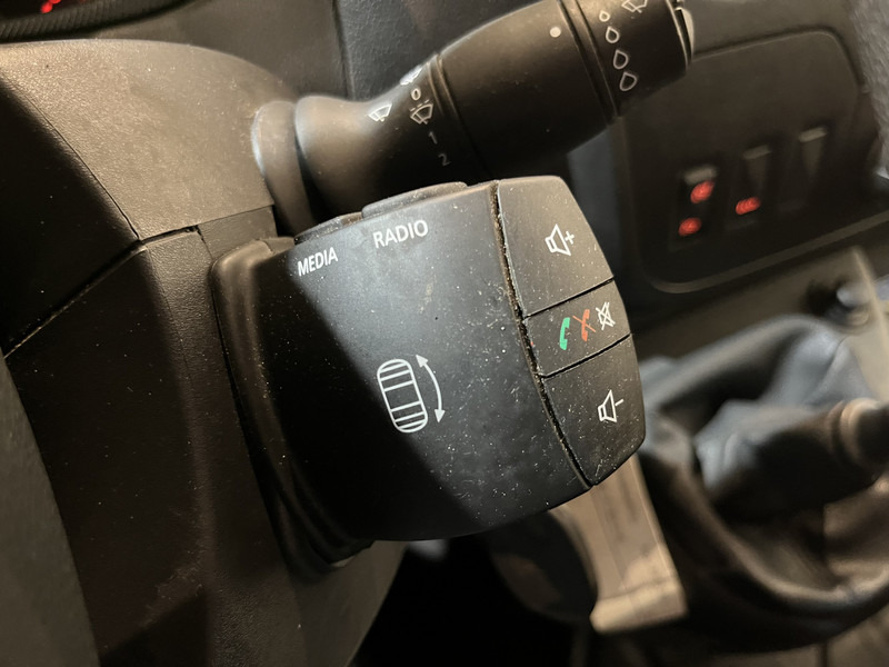 Panel van Renault Master 2.3 dCi L2H2 130 PK Servicebus / Aluca Inrichting / Euro 6 / Luchtvering / 220V. / Trekhaak / Airco / Cruise Control / Camera / 90.400 KM !!: picture 16