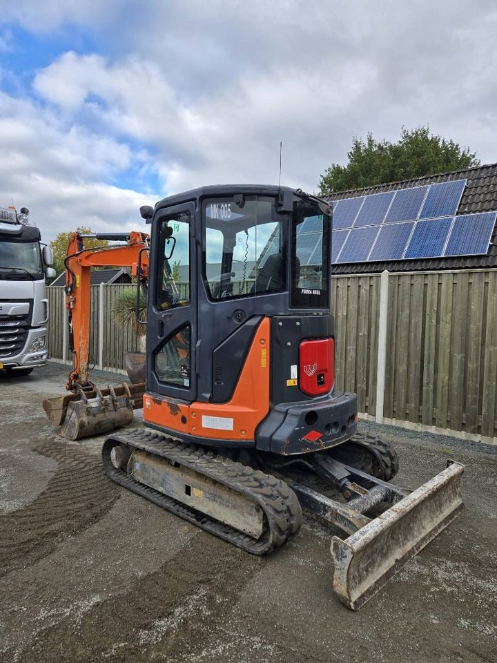 Hitachi ZX 38 U-5 A - Mini excavator: picture 2 Hitachi ZX 38 U-5 A - Mini excavator: picture 2