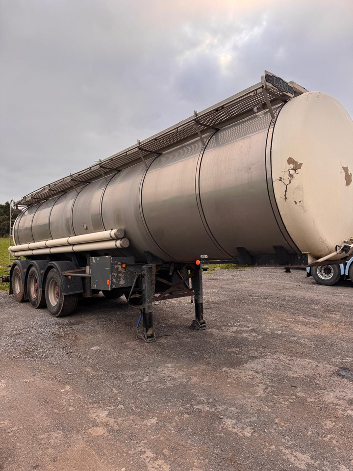 LAG - Tank semi-trailer: picture 2 LAG - Tank semi-trailer: picture 2