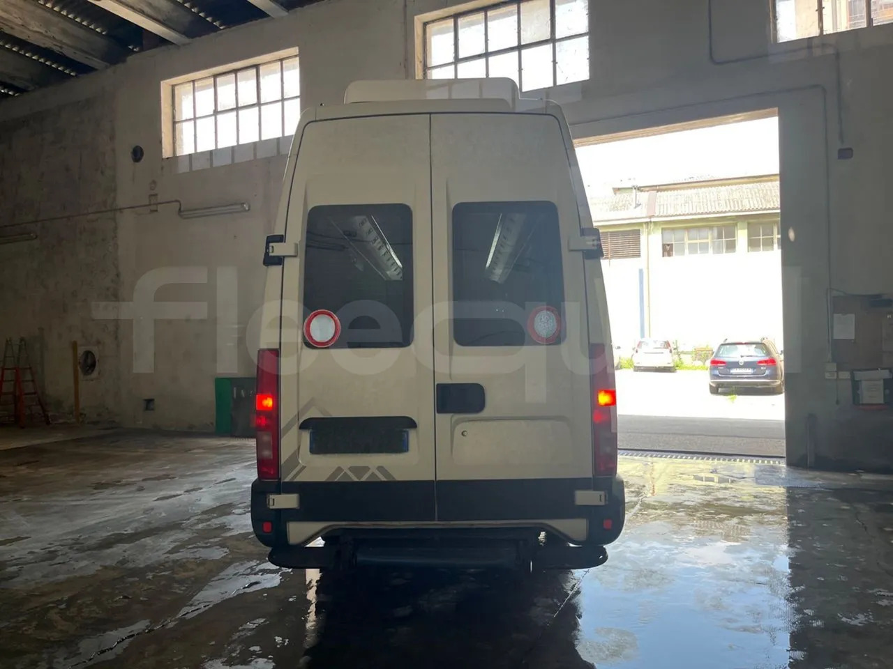 Iveco Daily - Minibus, Passenger van: picture 5 Iveco Daily - Minibus, Passenger van: picture 5
