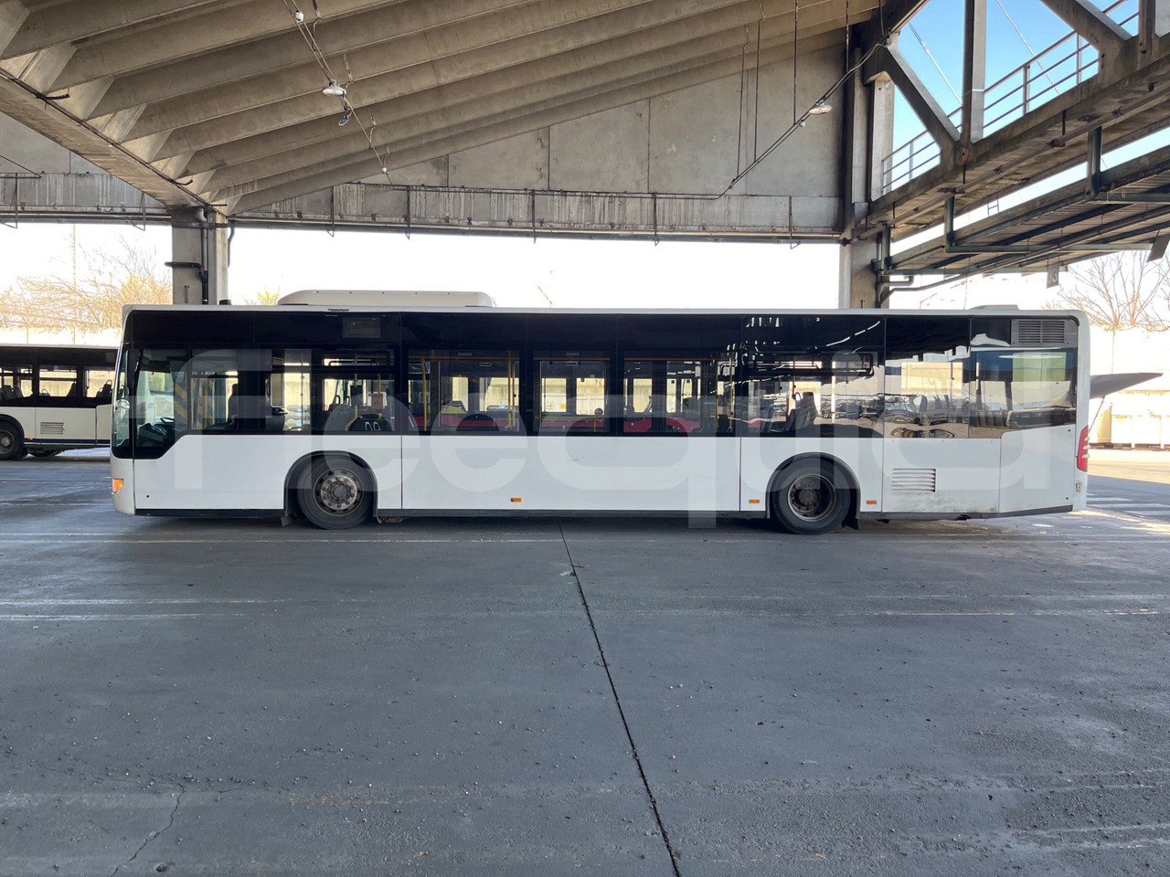 City bus Mercedes-Benz Citaro: picture 6