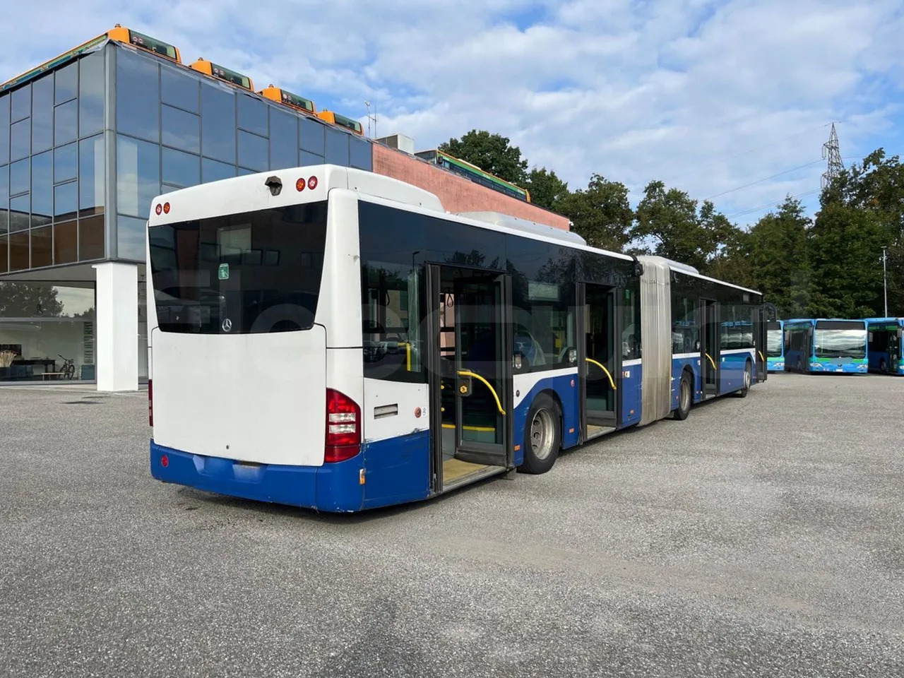 City bus Mercedes-Benz Conecto: picture 9 City bus Mercedes-Benz Conecto: picture 9