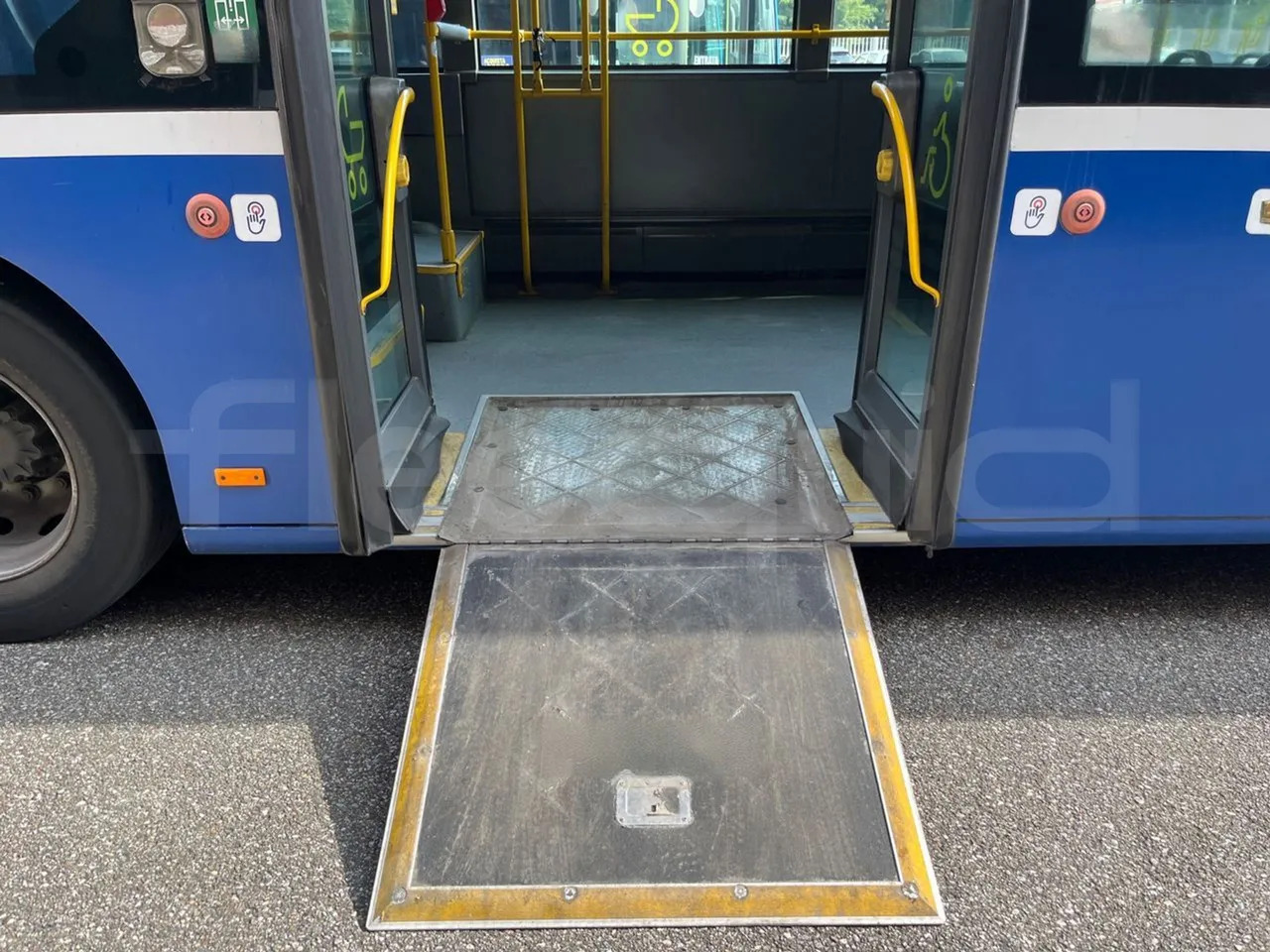 City bus Mercedes-Benz Conecto: picture 16 City bus Mercedes-Benz Conecto: picture 16