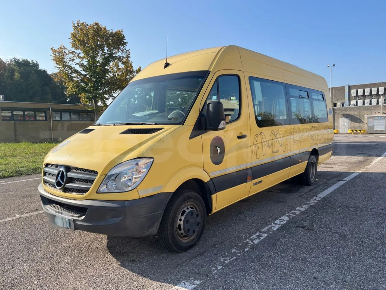 Mercedes-Benz Sprinter - School bus: picture 4 Mercedes-Benz Sprinter - School bus: picture 4