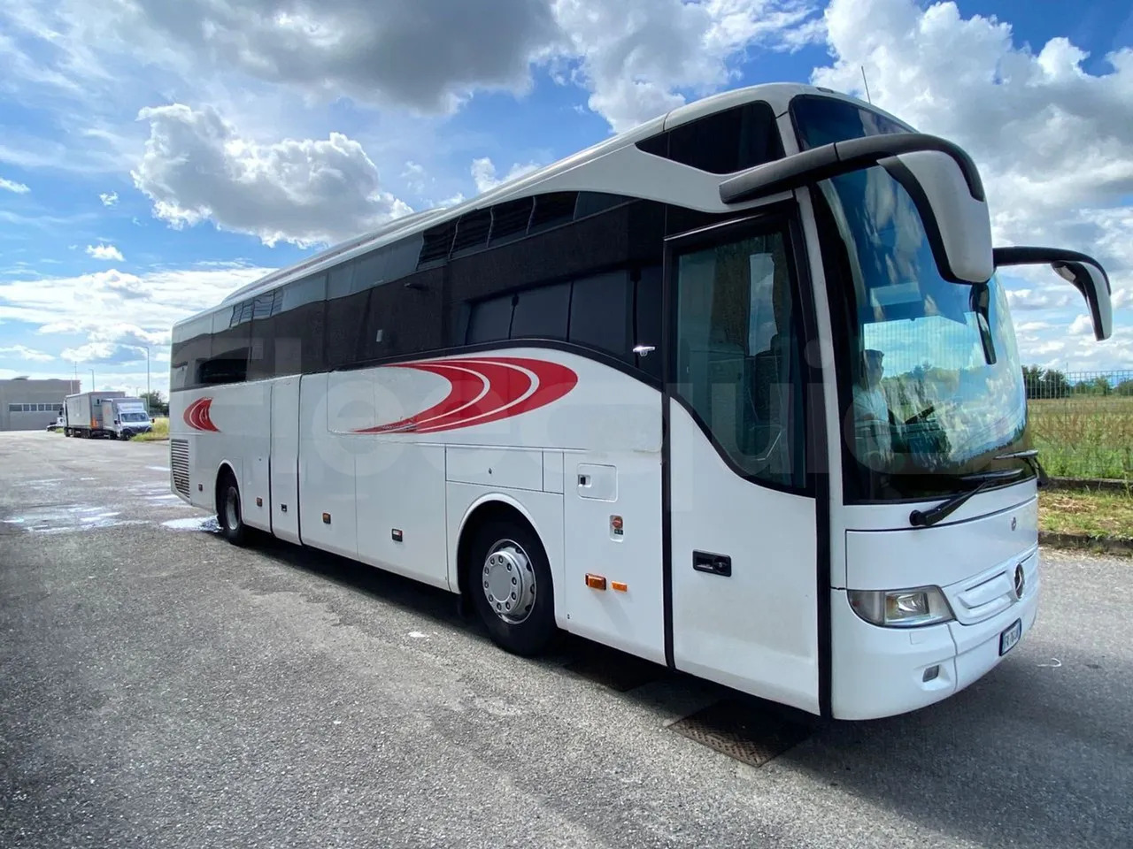 Mercedes-Benz Tourismo - Coach: picture 1 Mercedes-Benz Tourismo - Coach: picture 1