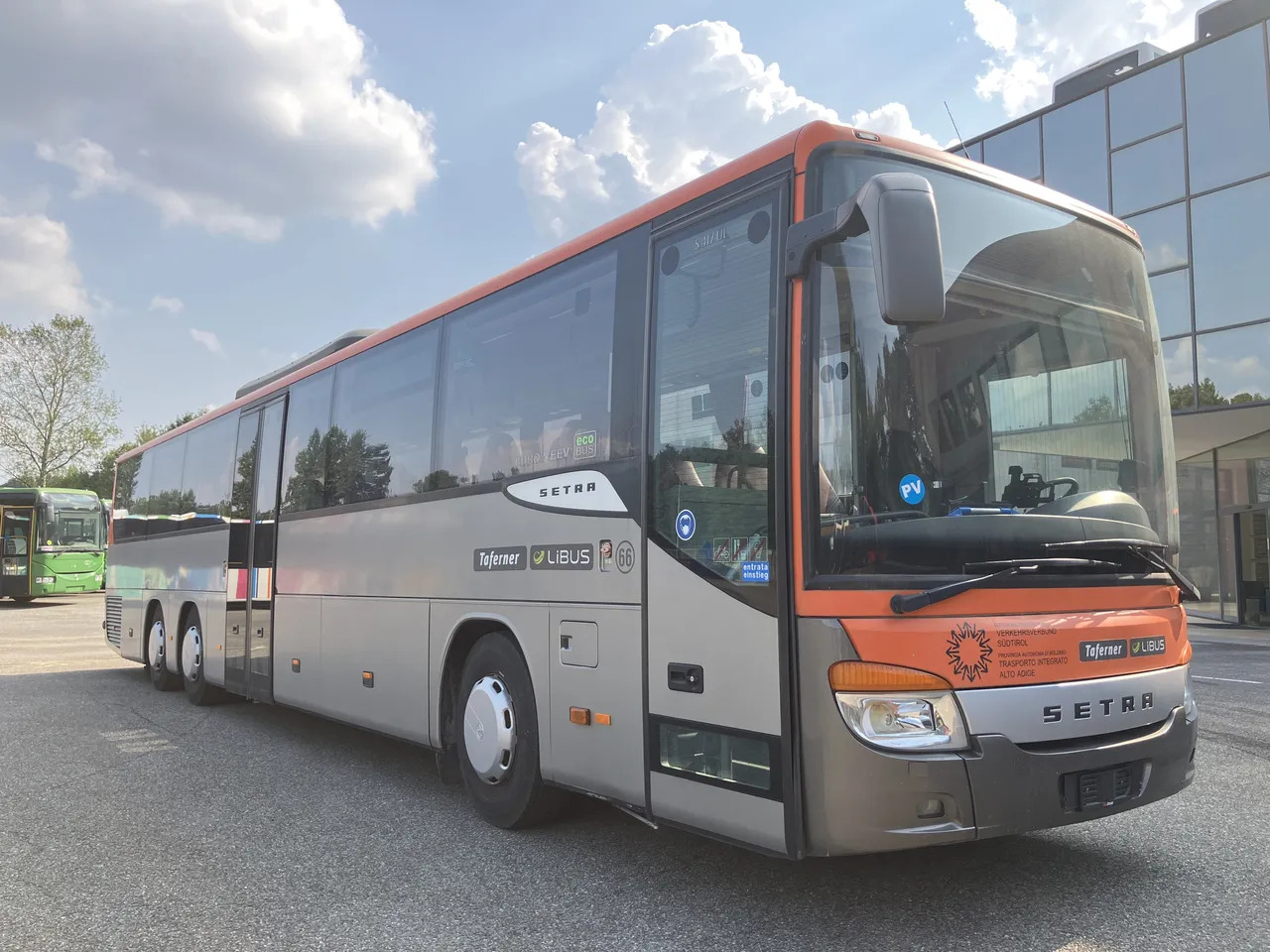 Setra S 417 - Suburban bus: picture 1 Setra S 417 - Suburban bus: picture 1
