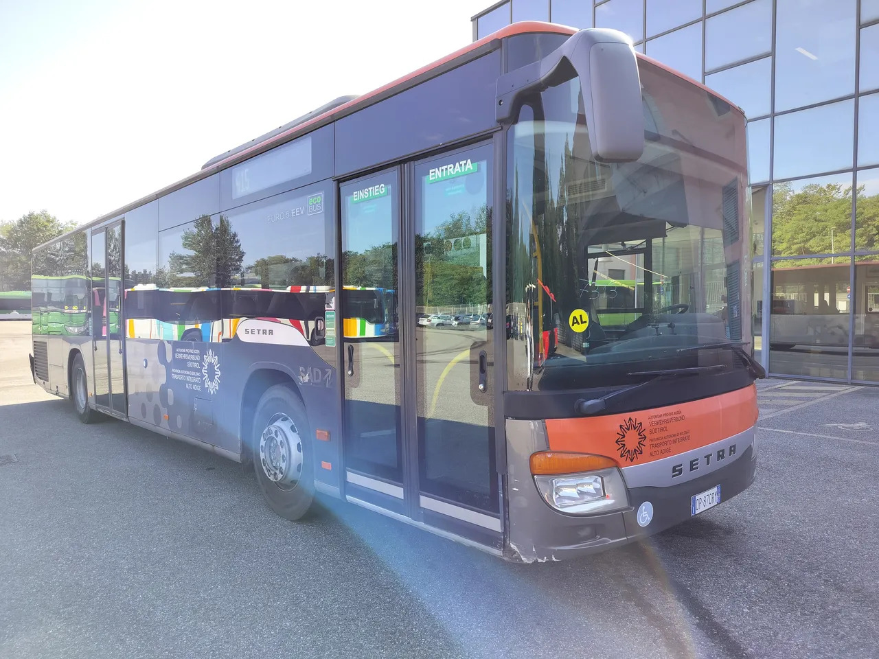 Setra S415 - Suburban bus: picture 1 Setra S415 - Suburban bus: picture 1