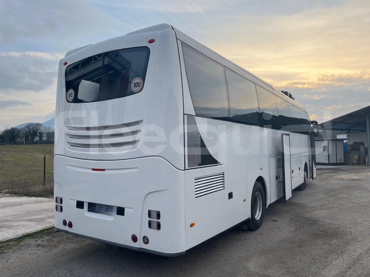 Lease a  Volvo B12 Volvo B12: picture 8