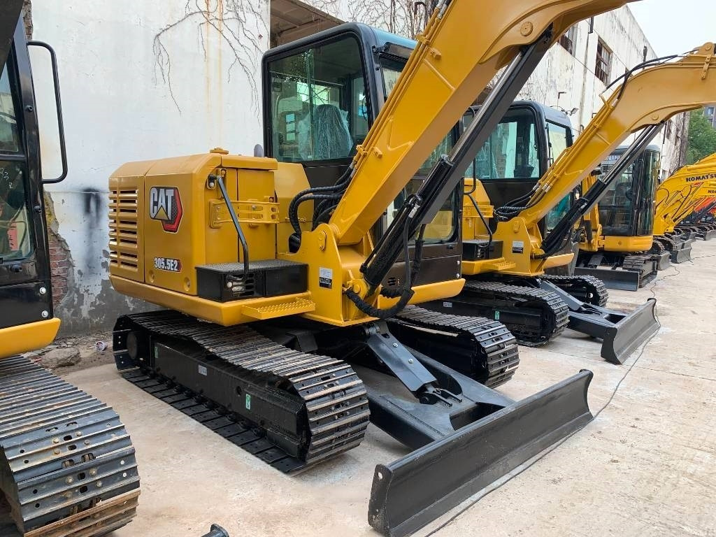 CAT 305.5E2 - Crawler excavator: picture 3 CAT 305.5E2 - Crawler excavator: picture 3