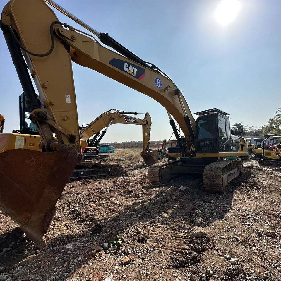 CAT 336 D2 - Crawler excavator: picture 5 CAT 336 D2 - Crawler excavator: picture 5