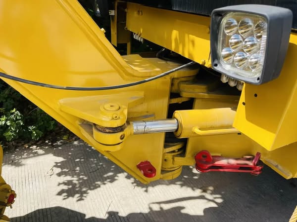 Grader Cat 140H: picture 6