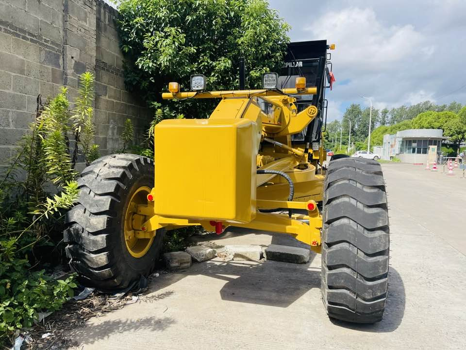 Grader Cat 140H: picture 9